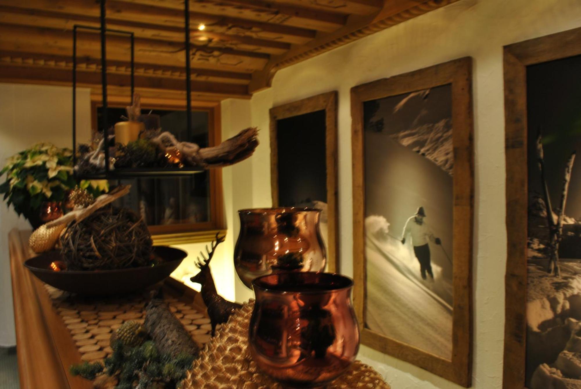 Hotel Albona Nova Zürs Esterno foto