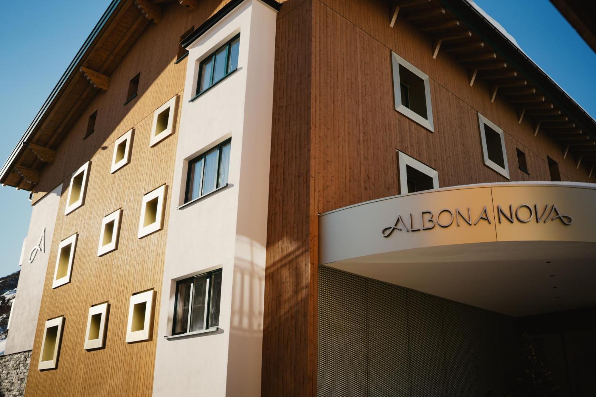 Hotel Albona Nova Zürs Esterno foto