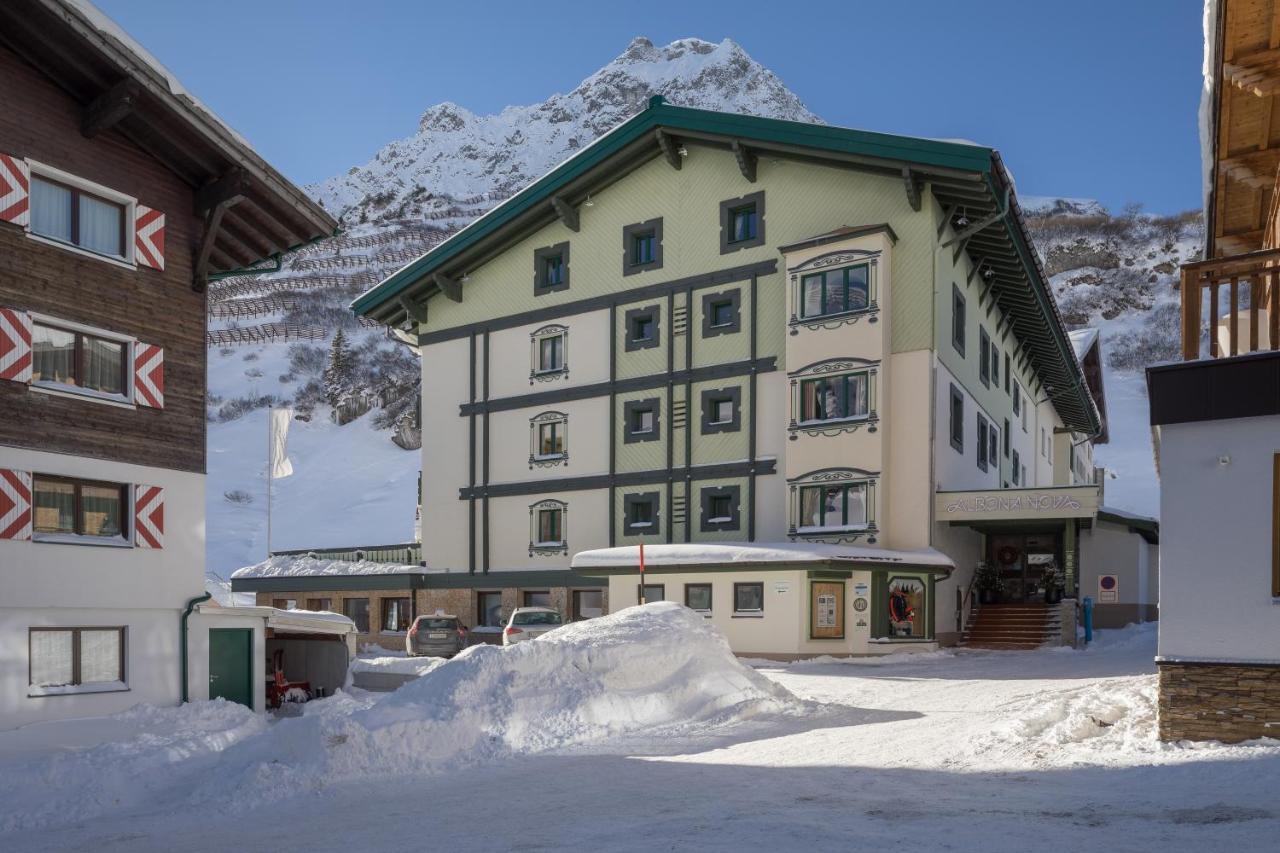 Hotel Albona Nova Zürs Esterno foto